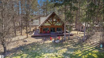 12294 Crystal Mountain Drive Thompsonville, MI 49683