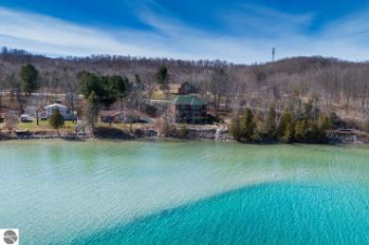 3901 Torch Lake Drive,nw Kewadin, MI 49648