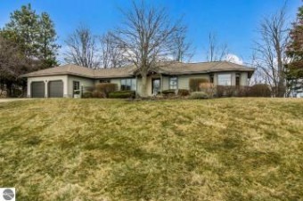 15774 Merlot Drive Traverse City, MI 49686