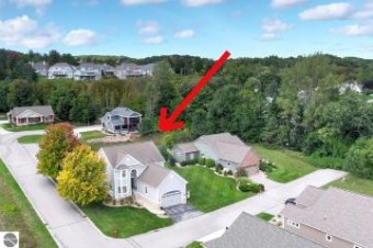 130 W Summerset Court Suttons Bay, MI 49682