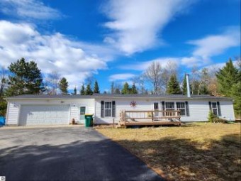 242 Ausable River Trail Roscommon, MI 48653