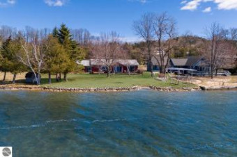 3784 S Grants Landing Lake Leelanau, MI 49653