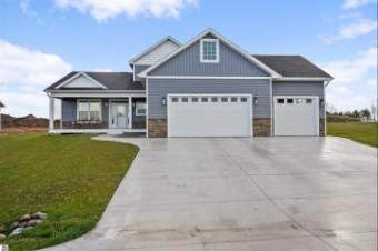 167 Stafford Drive Traverse City, MI 49685