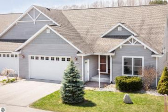 4849 Black Bear Drive 20 Traverse City, MI 49685