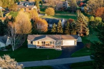 3242 Scenic Hills Drive Williamsburg, MI 49690