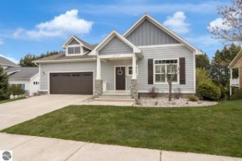 10713 Shrewbury Street Traverse City, MI 49684