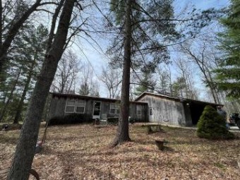 3776 Old Pine Trail Prudenville, MI 48651