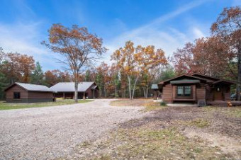 4707 Big Sky Trail Indian River, MI 49749