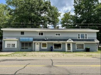 10028 W Higgins Lake Drive Roscommon, MI 48653