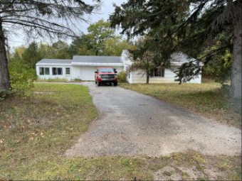 2368 N Palmer Road Onaway, MI 49765