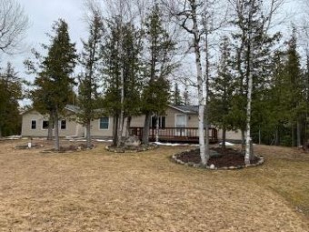 6321 Outer Drive Presque Isle, MI 49777