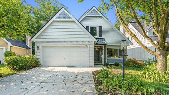 439 Sommerset Court Ann Arbor, MI 48103