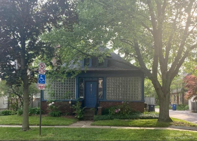 1122 Olivia Avenue Ann Arbor, MI 48104