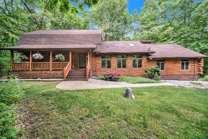 14240 Evergreen Trail Manitou Beach, MI 49253