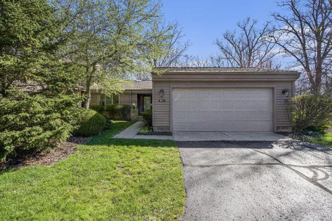 471 Woodgrove Drive Ann Arbor, MI 48103