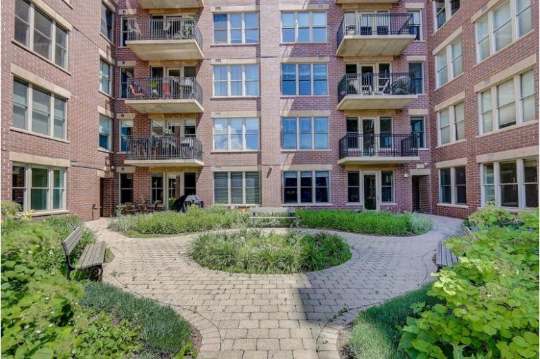 102 N Water St 206, Milwaukee, WI by Exp Realty, Llc~milw $389,900