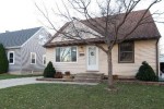 1005 S 89th St West Allis, WI 53214-2821 by Benefit Realty $194,900