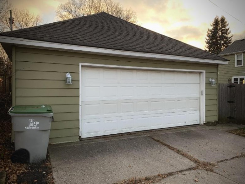 3300 S 66th St Milwaukee, WI 53219-4211 by First Weber Real Estate $214,900