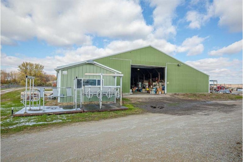 W5370 County Road Dr Monroe, WI 53566 by Restaino & Associates Era Powered $440,000