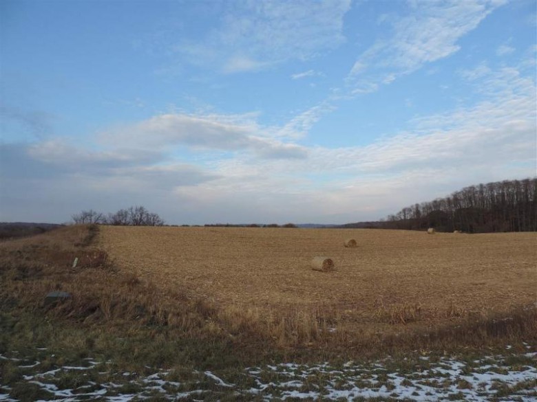 L2 Military Rd, Pardeeville, WI by Re/Max Preferred $120,000