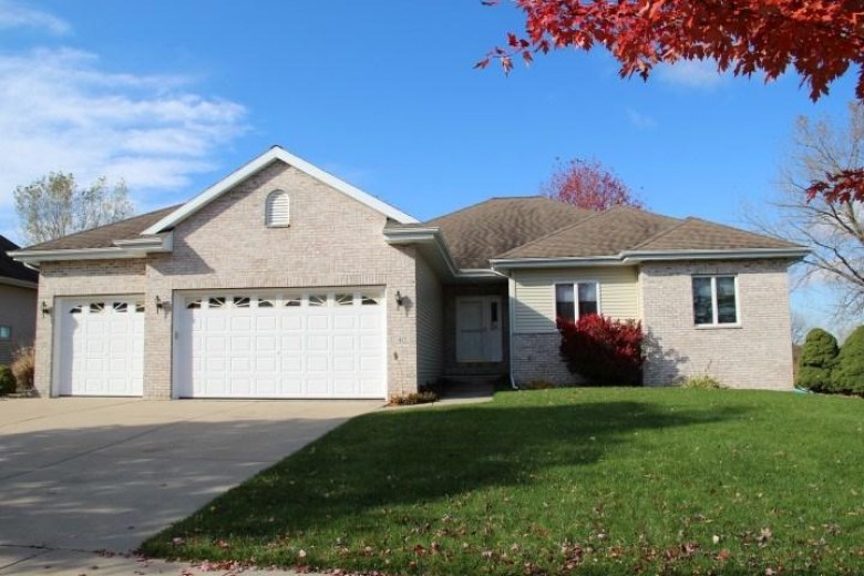 415 W Oak St, Cottage Grove, WI by First Weber Real Estate $389,900