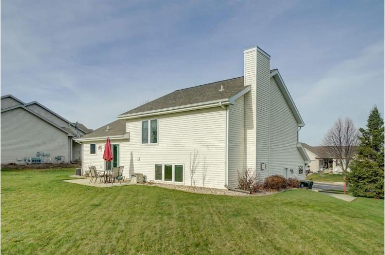 3125 Bull Run, Sun Prairie, WI by First Weber Real Estate $319,900