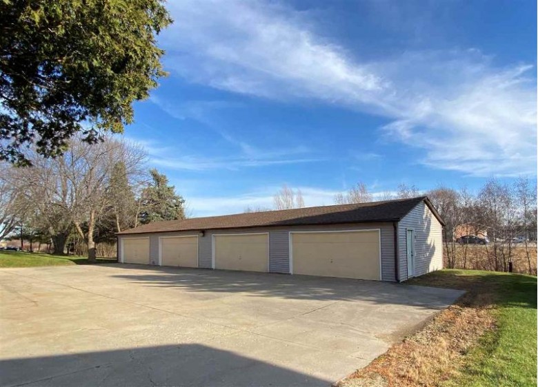233 Broadway Dr, Sun Prairie, WI by Realty Executives Cooper Spransy $667,900