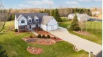 W276N9311 Red Wing Rd Hartland, WI 53029-9429 by Realty Executives - Integrity $499,900