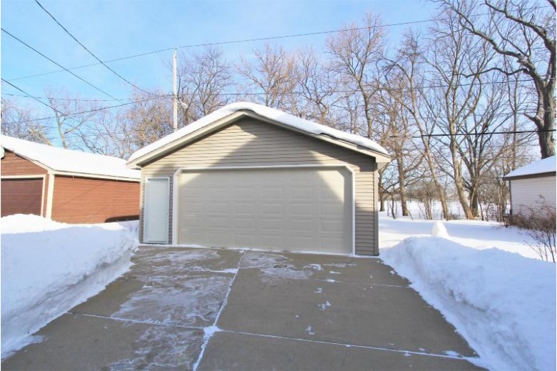 1744 S 52nd St 1746, West Milwaukee, WI by Keller Williams Realty-Milwaukee North Shore $179,900