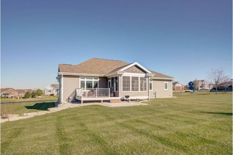 3115 Frans Dr Sun Prairie, WI 53590 by Mode Realty Network $599,900
