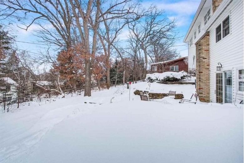 213 N Whitney Way Madison, WI 53705 by Redfin Corporation $475,000