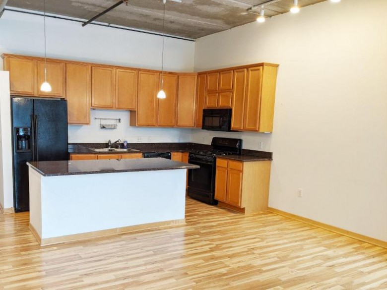 210 S Water St 216 Milwaukee, WI 53204-4306 by Milwaukee Executive Realty, Llc $325,000