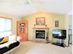 20 Rolling Green Circle Oshkosh, WI 54904 by Coldwell Banker Real Estate Group $224,900