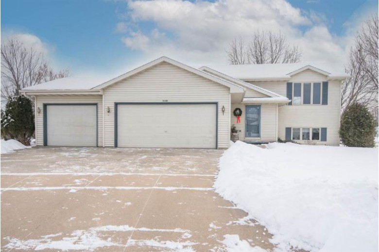 3136 Cutter Court Oshkosh, WI 54904 by Expert Real Estate Partners, LLC $215,000
