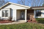 W220N2767 Maplewood Ln Waukesha, WI 53186 by Homeowners Concept $289,900