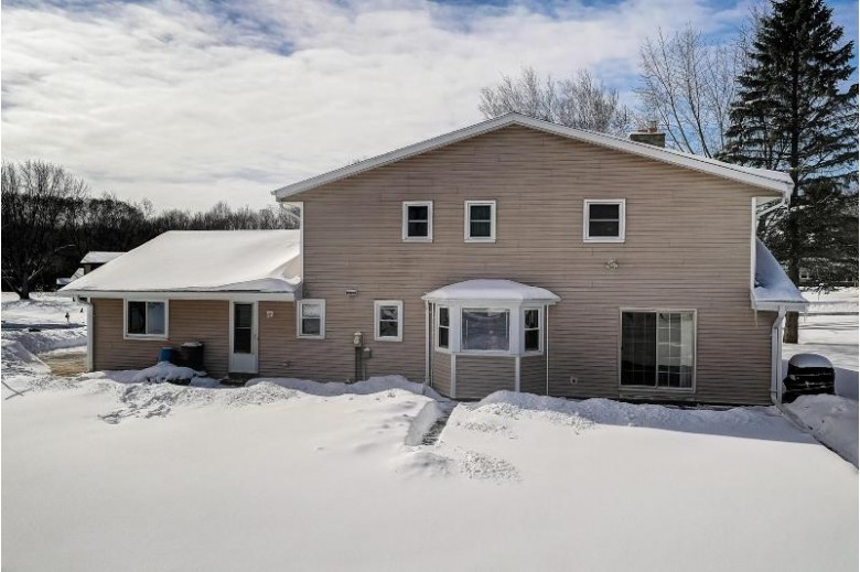 W306N6908 Bette Ann Dr Hartland, WI 53029-9236 by First Weber Real Estate $384,900