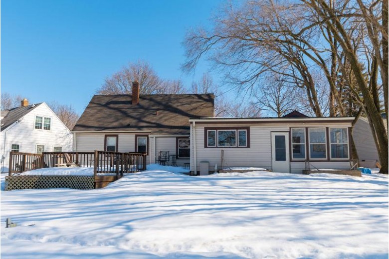 10924 W Marion St Wauwatosa, WI 53222-1127 by Firefly Real Estate, Llc $239,900