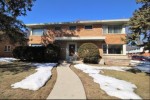 7200 W Lakefield Dr Milwaukee, WI 53219-4050 by Redefined Realty Advisors Llc $249,900