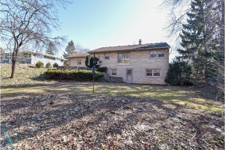 5509 Brandon St Greendale, WI 53129-1368 by Coldwell Banker Homesale Realty - Wauwatosa $289,900