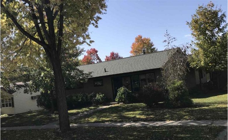 745 Connie Rd Baraboo, WI 53913 by Preferred Realty Group $264,900