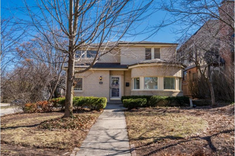 4796 N Larkin St Whitefish Bay, WI 53211 by Keller Williams Realty-Milwaukee North Shore $567,500