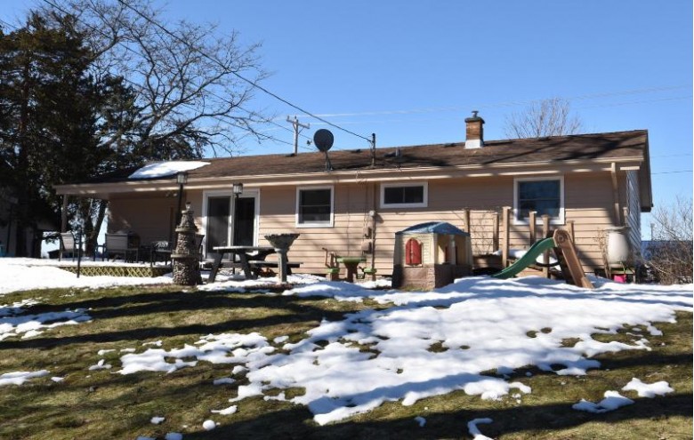 774 S Main St, Hartford, WI by Homeowners Concept $214,900