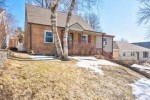 264 N 115th St Wauwatosa, WI 53226-4012 by Realty Executives - Integrity $249,900