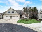 931 Foxland Pl, West Bend, WI by Re/Max Realty Pros~hales Corners $414,900