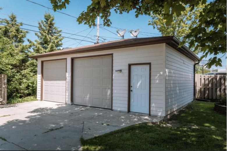 2767 S 71st St Milwaukee, WI 53219-2950 by Coldwell Banker Realty $329,000