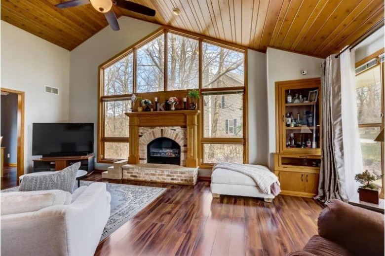 585 Bradford Way, Hartland, WI by The Real Estate Center, A Wisconsin Llc $494,900