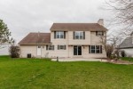 916 N Shore Dr Pewaukee, WI 53072-6311 by Re/Max Lakeside-27th $419,900