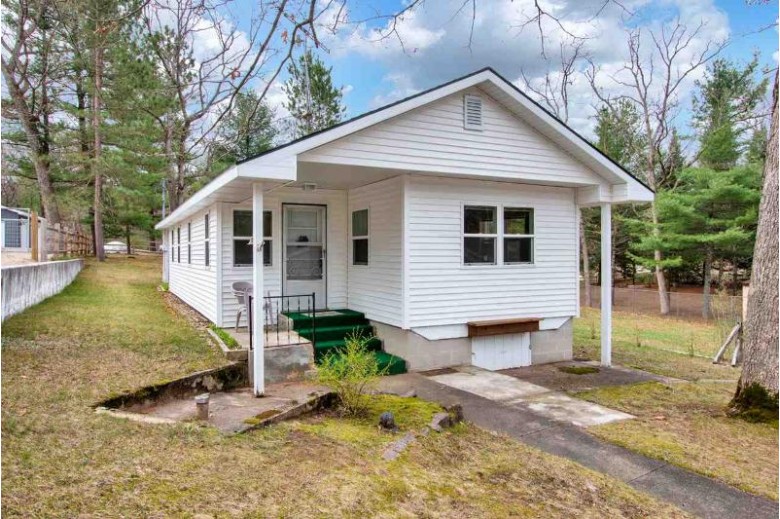 W4717 S Pearl Lake Road, Redgranite, WI by Coldwell Banker Real Estate Group $109,000