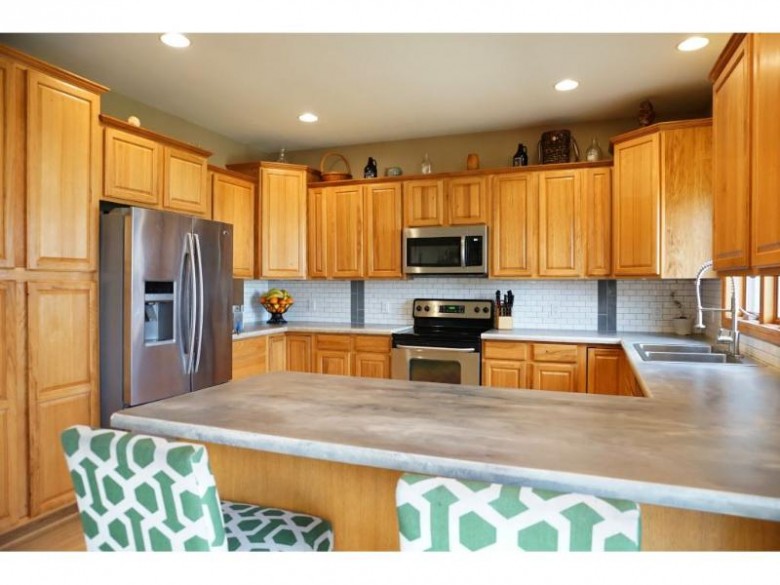 1207 Dartmouth Dr, Waunakee, WI by Madcityhomes.com $514,900