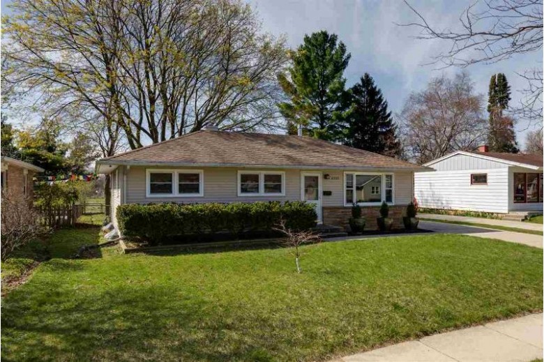4337 Crawford Dr Madison, WI 53711 by Inventure Realty Group, Inc $259,000